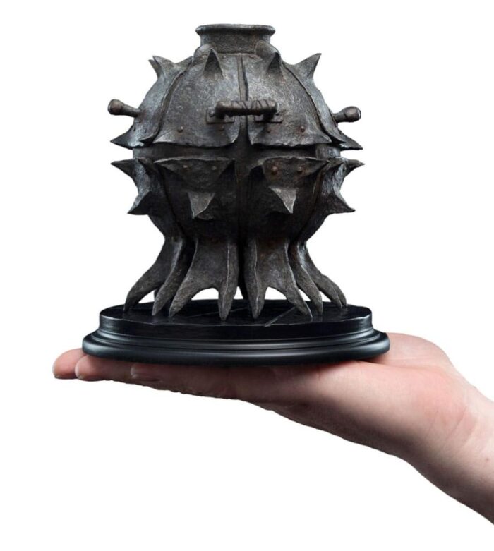 WETA WORKSHOP EL SEÑOR DE LOS ANILLOS ESTATUA SARUMAN AND THE FIRE OF ORTHANC 33 CM 3