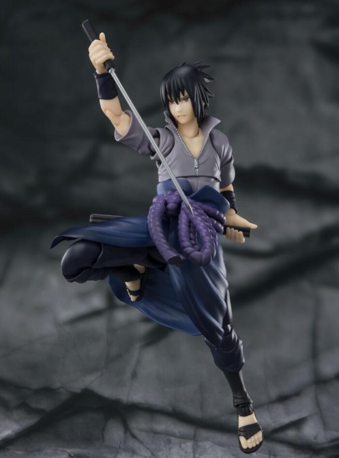 SH FIGUARTS SASUKE UCHIHA HE WHO BEARS ALL HATRED NARUTO SHIPPUDEN 14 CM 4