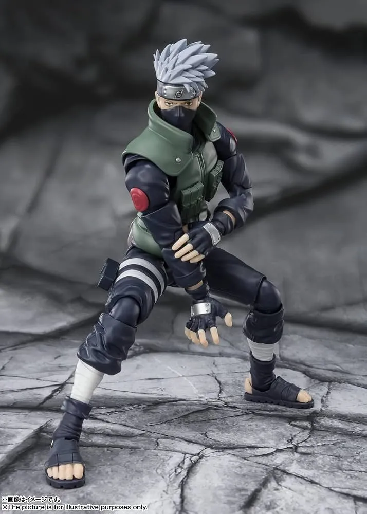 Kakashi Hatake -The famed Sharingan Hero- Naruto Shippuden SH Figuarts 1