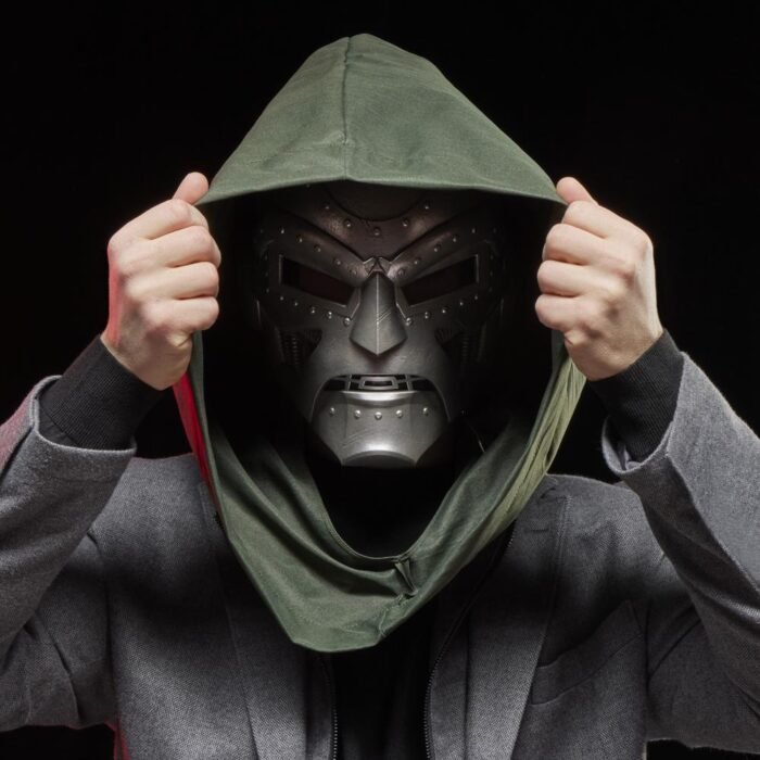 CASCO PREMIUM ROLEPLAY HASBRO MARVEL LEGENDS SERIES DOCTOR MUERTE - Imagen 3