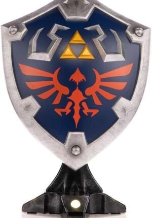 ESCUDO HYLIANO COLLECTOR EDITION THE LEGEND OF ZELDA BREATH OF THE WILD FIRST 4 FIGURES