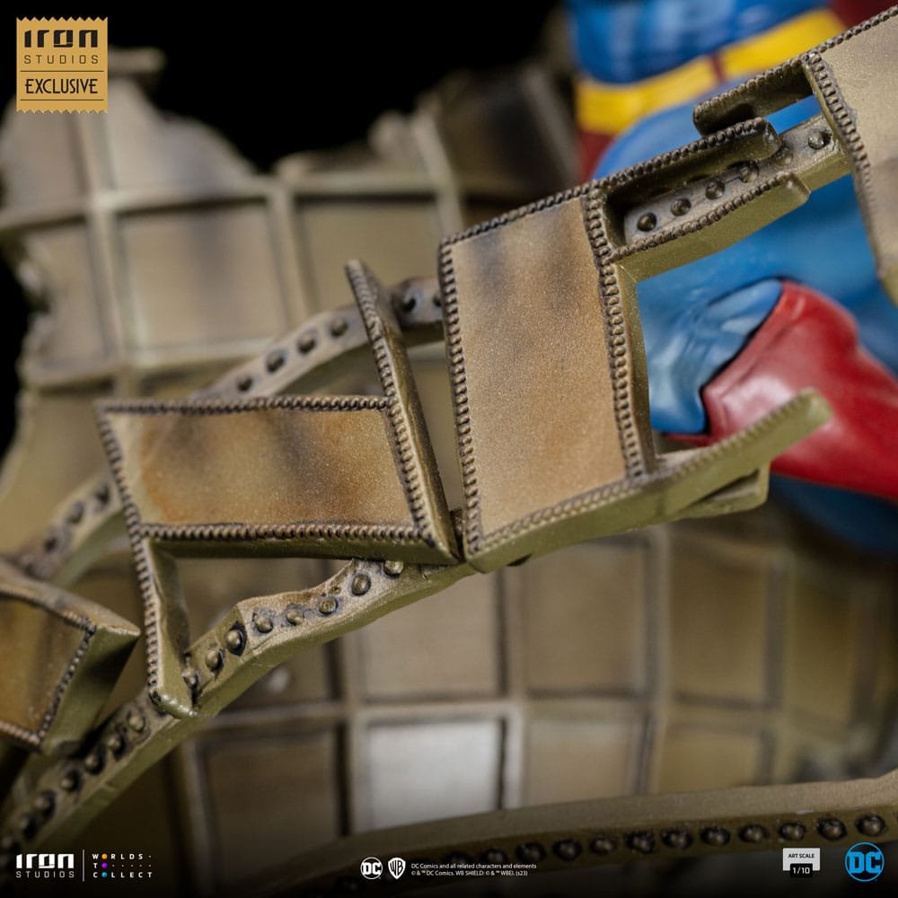 DC COMICS ESTATUA 110 BDS ART SCALE SUPERMAN VS DOOMSDAY heo EU EXCLUSIVE 30 CM IRON STUDIOS 10