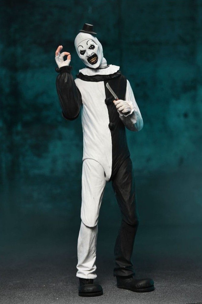 ULTIMATE ART THE CLOWN TERRIFIER NECA 18