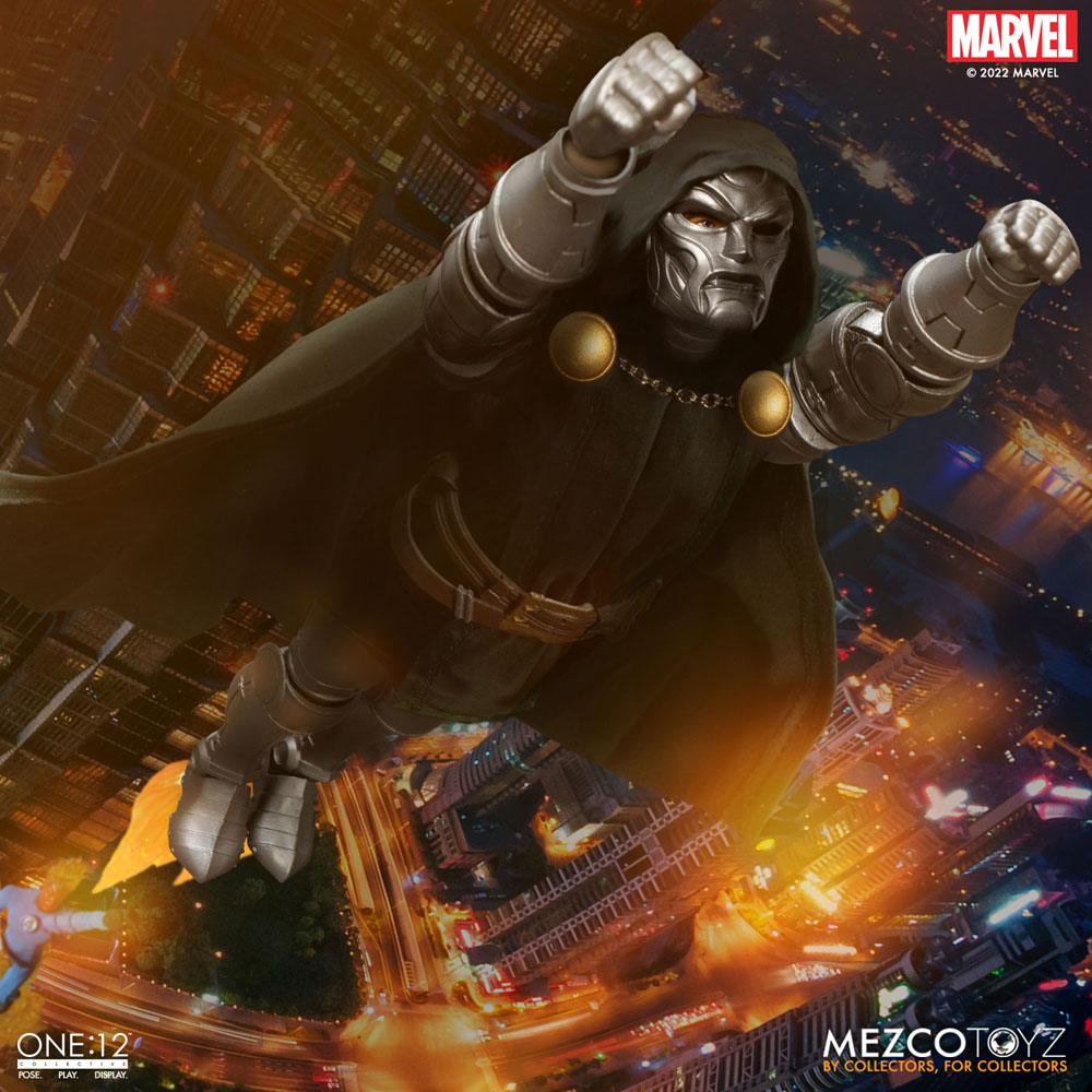 Doctor Doom 1/12 One12 Collective Marvel Mezco Toyz 10