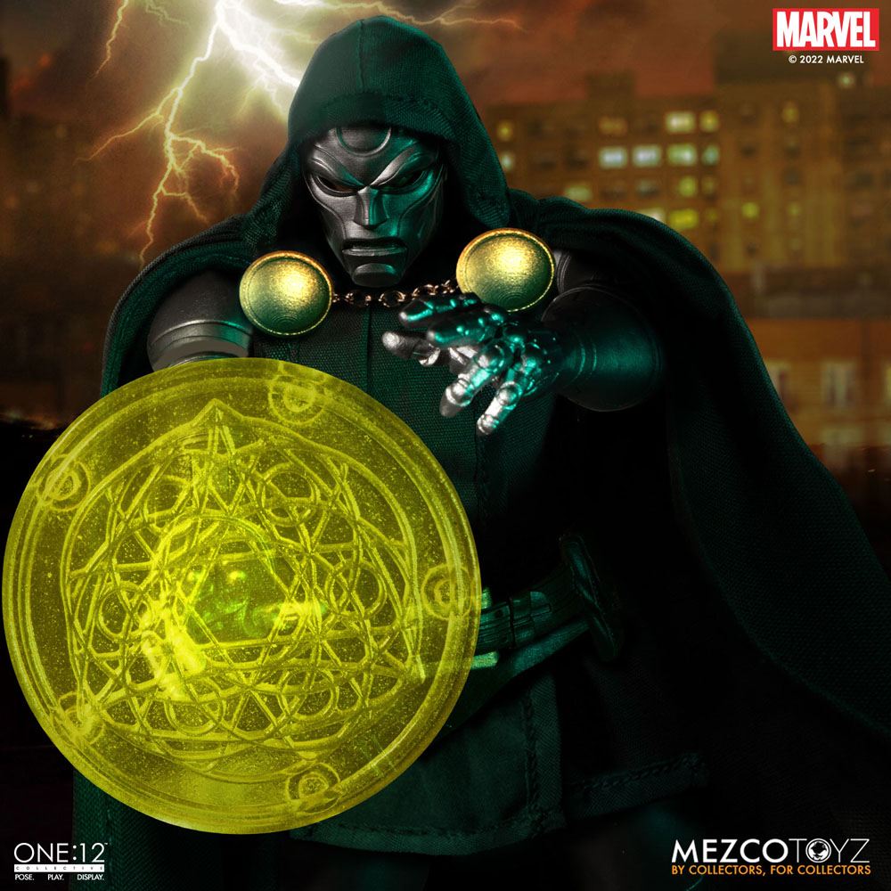 Doctor Doom 1/12 One12 Collective Marvel Mezco Toyz 15