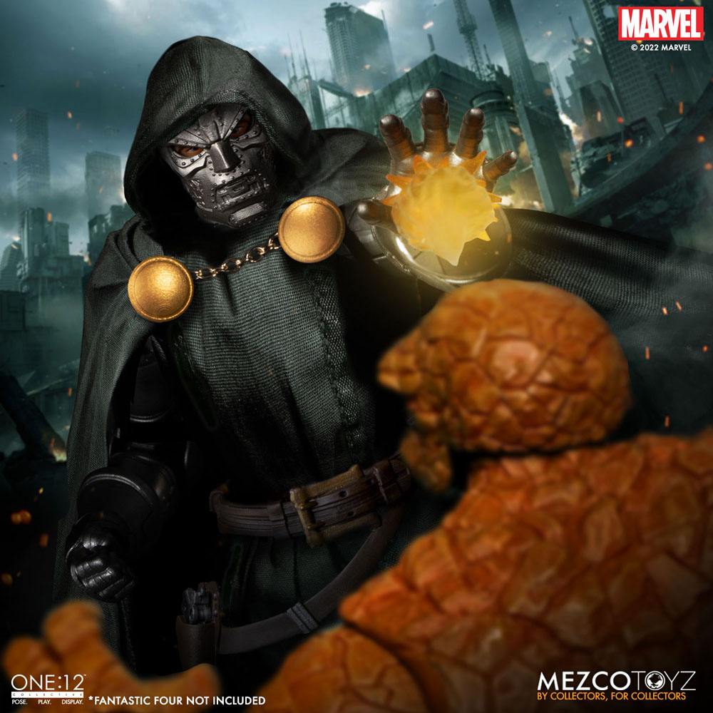 Doctor Doom 1/12 One12 Collective Marvel Mezco Toyz 7