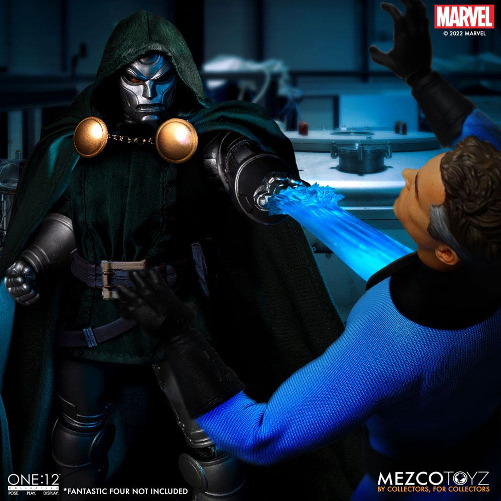 Doctor Doom 1/12 One12 Collective Marvel Mezco Toyz 9
