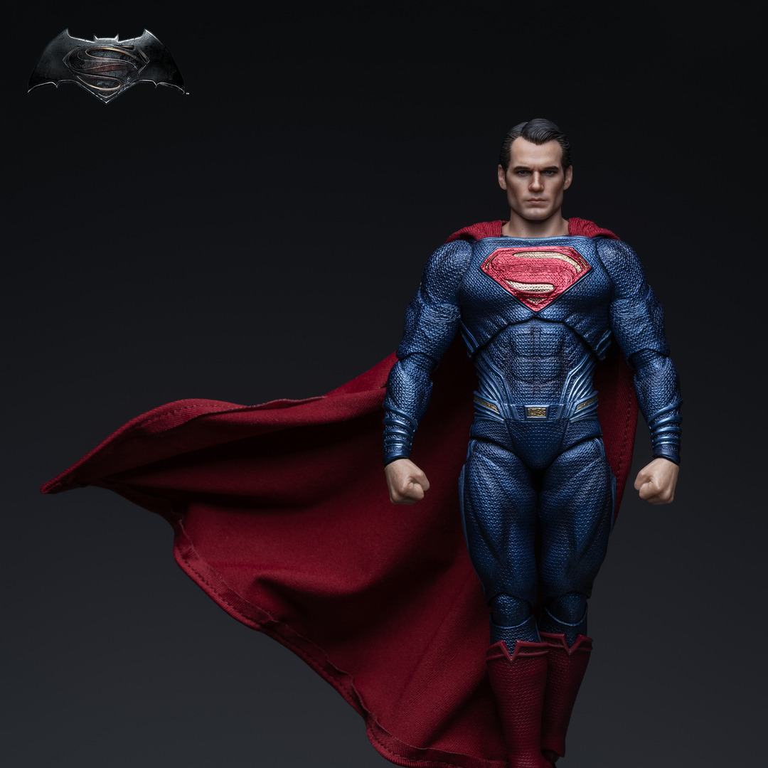 Superman - Batman v Superman: Dawn of Justice 1/12 Action Figure Inart - Imagen 2
