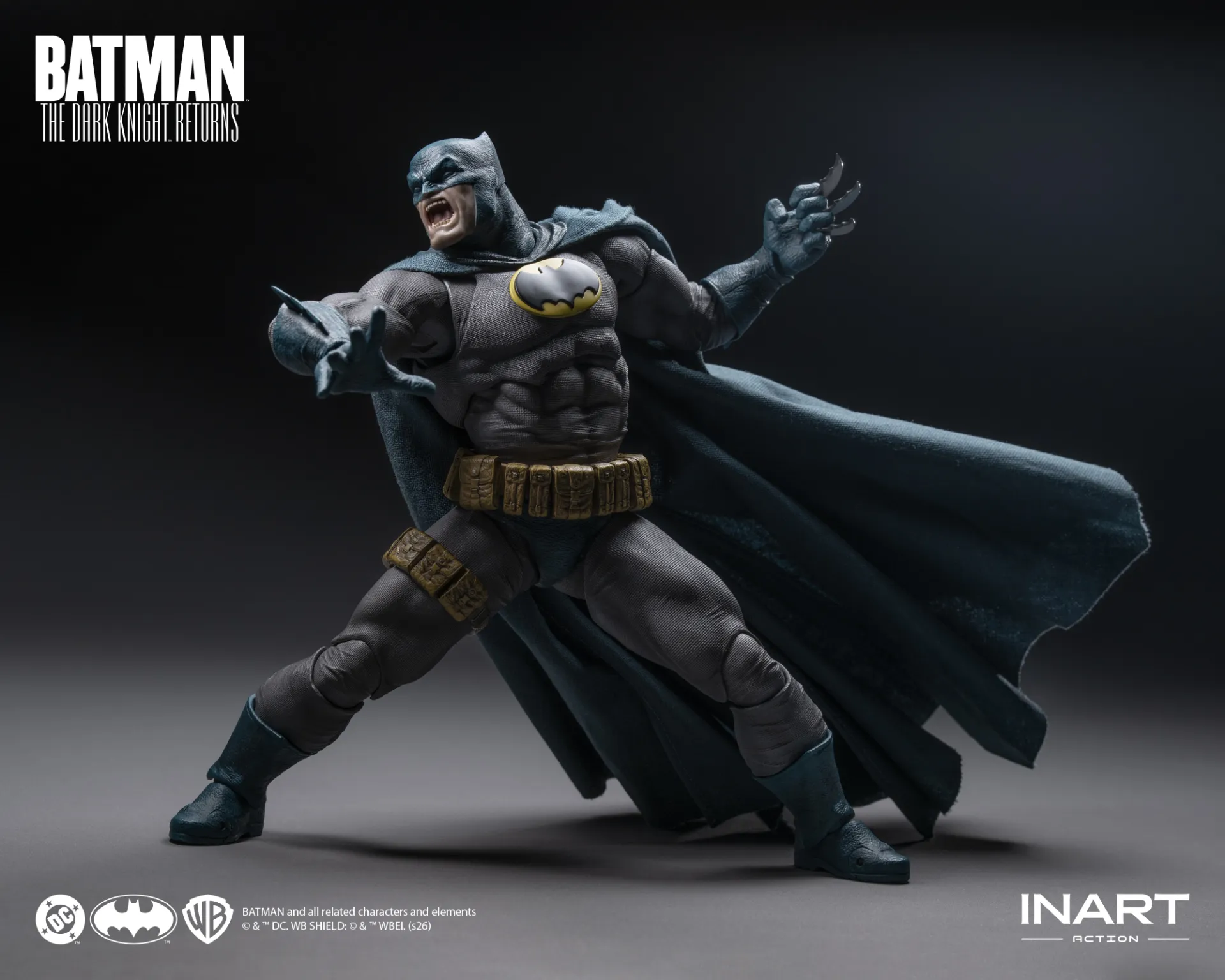 Batman The Dark Knight Returns (Blue Suit) 1/12 Inart 1