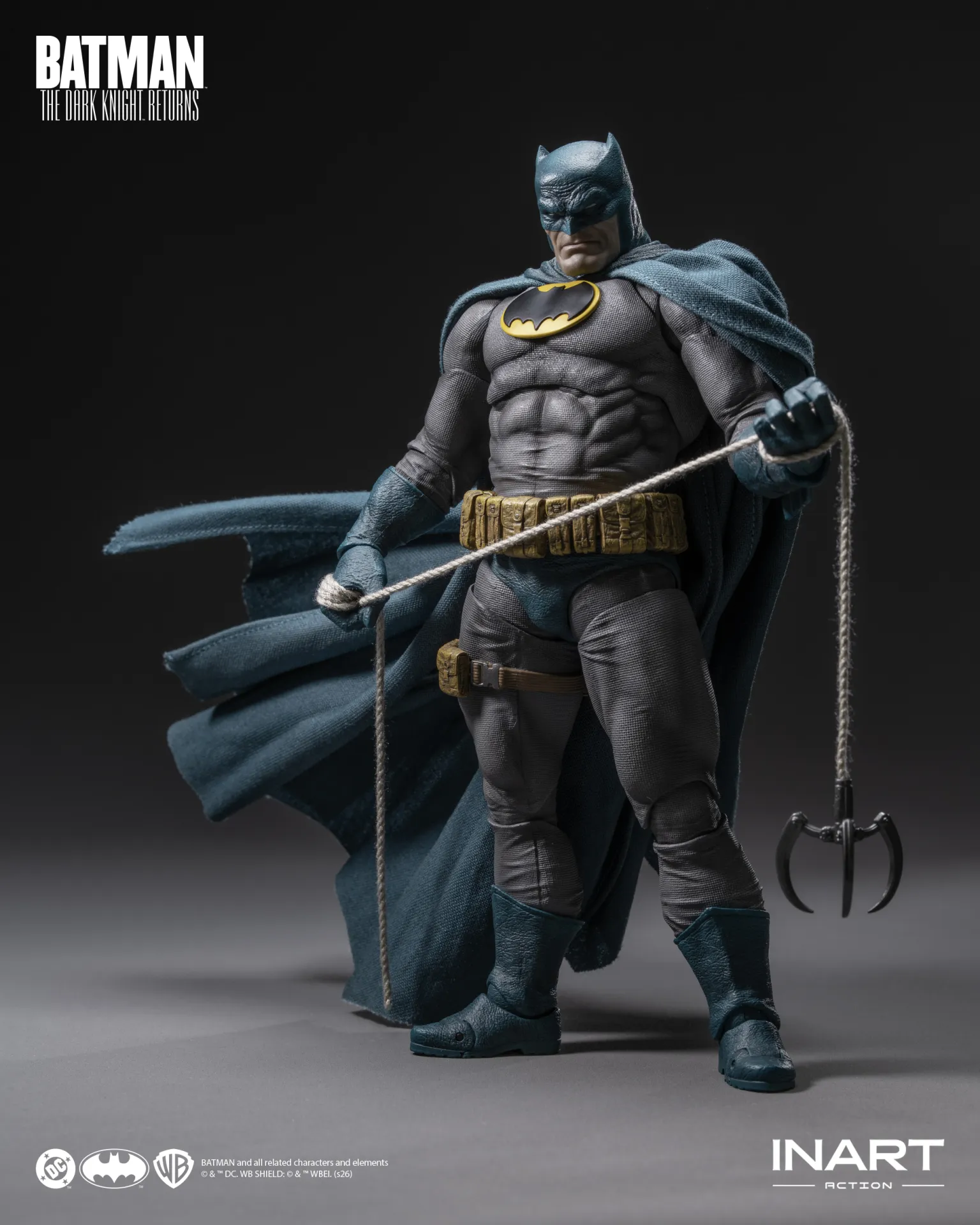 Batman The Dark Knight Returns (Blue Suit) 1/12 Inart 11