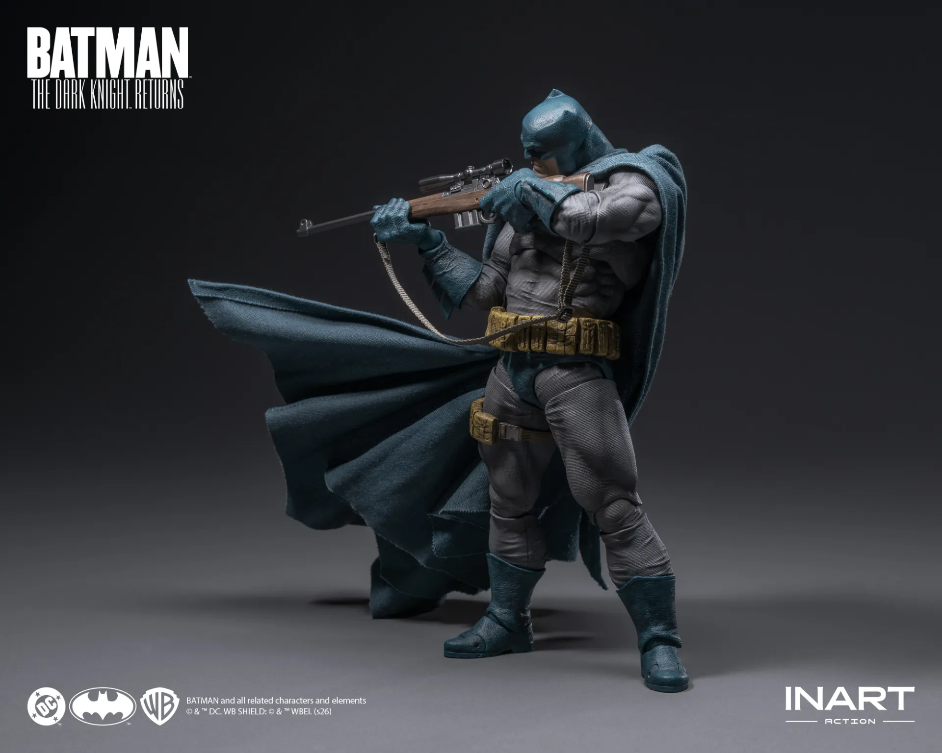 Batman The Dark Knight Returns (Blue Suit) 1/12 Inart 14