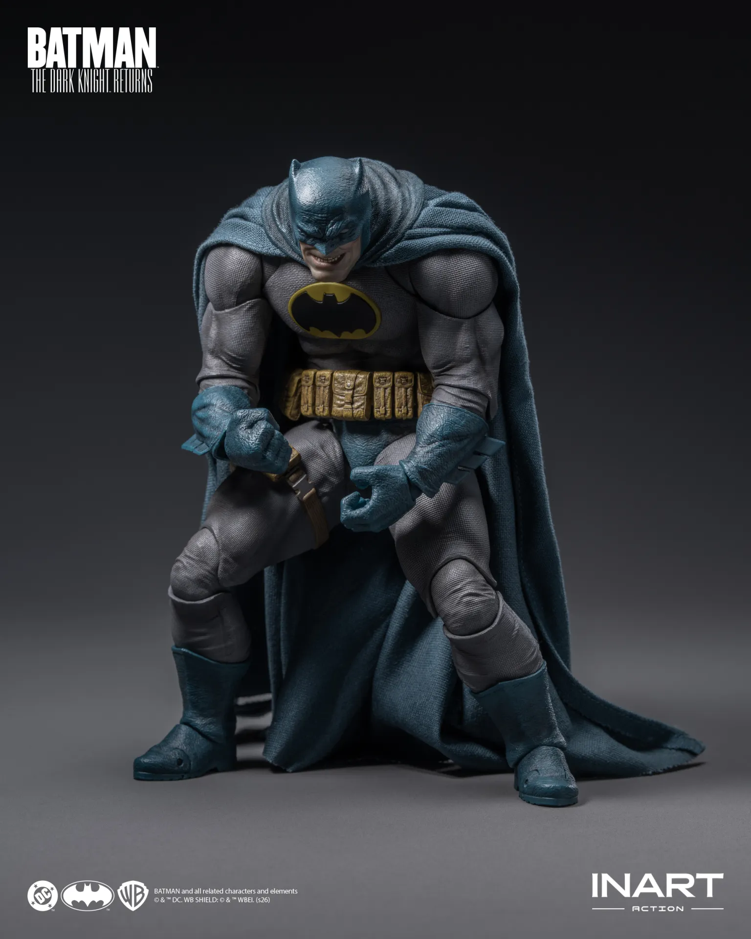Batman The Dark Knight Returns (Blue Suit) 1/12 Inart 7